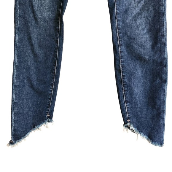 Articles Of Society Skinny Raw Slanted hem Mid-Rise Womens Jeans Size 4/26 - Picture 5 of 11